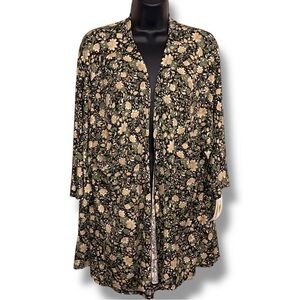 NEW LuLaRoe Medium Lindsay Shrug Top Floral Black Green Beige NWT Lightweight